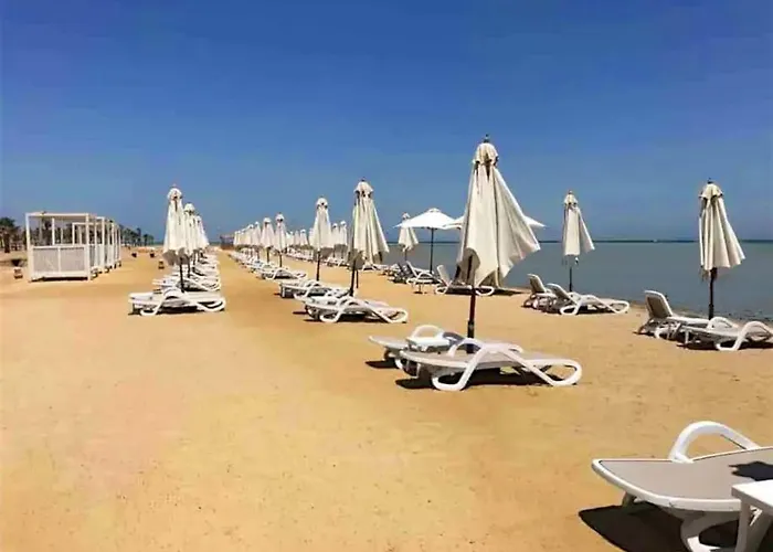 Stunning 2 Br/ Free Beach & Pool Access @ Mangroovy, El Gouna