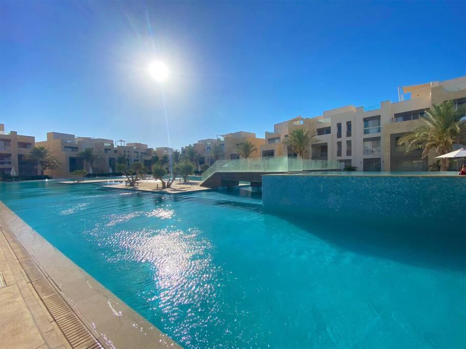 Apartment Stunning 2 Br/ Free & Pool Access @ Mangroovy, El Gouna